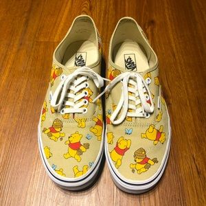 🌟 HP 🌟 Rare Disney Winnie the Pooh Vans Authentic